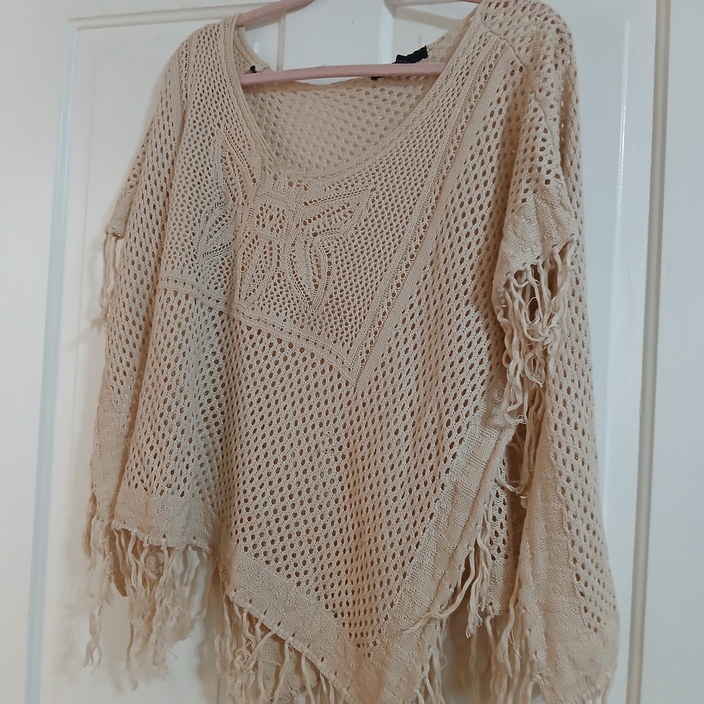 Forever 21 Beige Knit Fringe Vest